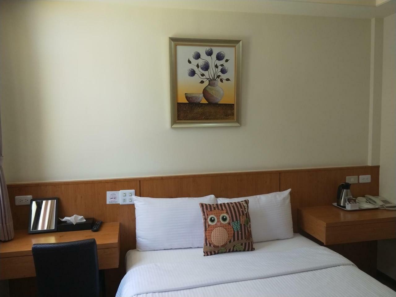 Oriental Hotel Таймали Экстерьер фото